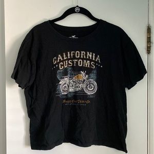 Hollister cropped graphic t-shirt